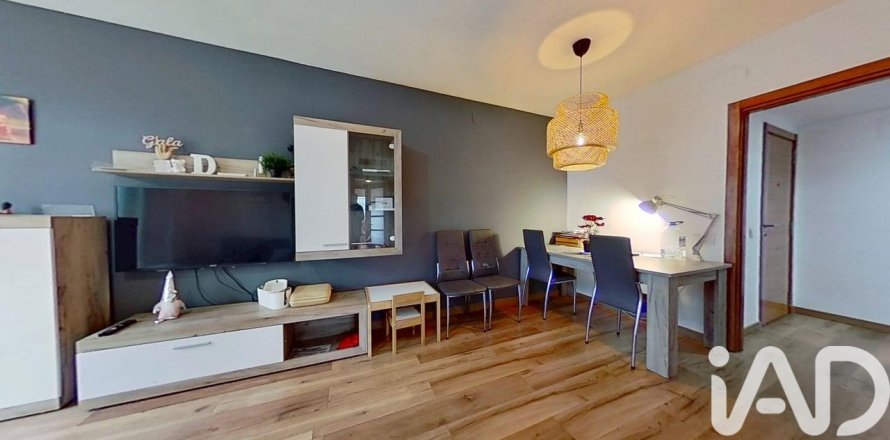 Apartment in Tarragona, Spain 2 bedrooms, 84 sq.m. No. 173081