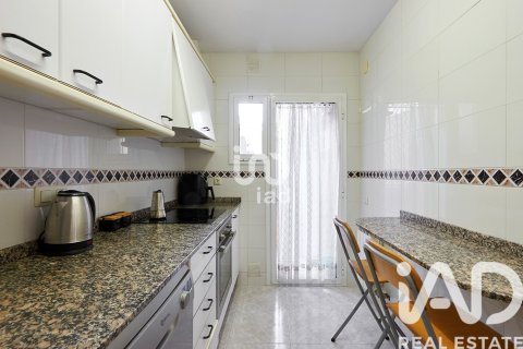 Apartament w Caldes de Montbui, Barcelona, Hiszpania 3 sypialnie, 86 mkw. nr 173082 – zdjęcie 14