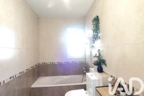 Casa adosada en venta en Sant Pere de Ribes, Barcelona, España 6 dormitorios, 372 m2 No. 173076 - foto 29