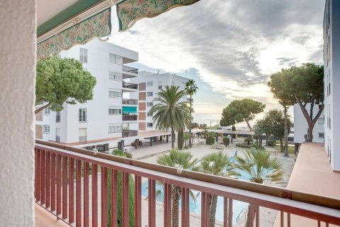 Apartment for sale in Sant Andreu de Llavaneres, Barcelona, Spain 3 bedrooms, 125 sq.m. No. 164945 - photo 17