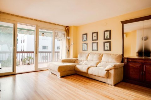 Apartment for sale in Sant Andreu de Llavaneres, Barcelona, Spain 3 bedrooms, 125 sq.m. No. 164945 - photo 14