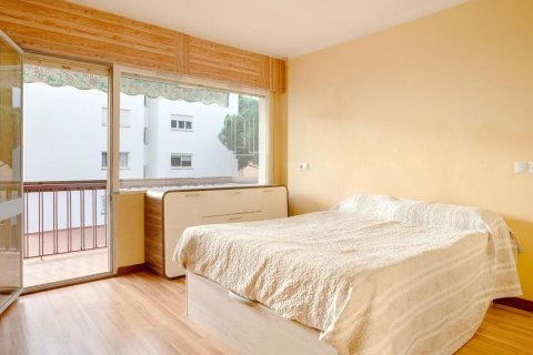Apartment for sale in Sant Andreu de Llavaneres, Barcelona, Spain 3 bedrooms, 125 sq.m. No. 164945 - photo 26