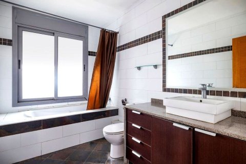 Сasa en venta en Gavà, Barcelona, España 4 dormitorios, 550 m2 No. 164943 - foto 22