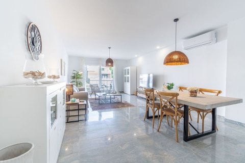 Apartment for sale in Sitges, Barcelona, Spain 3 bedrooms, 192 sq.m. No. 164941 - photo 5