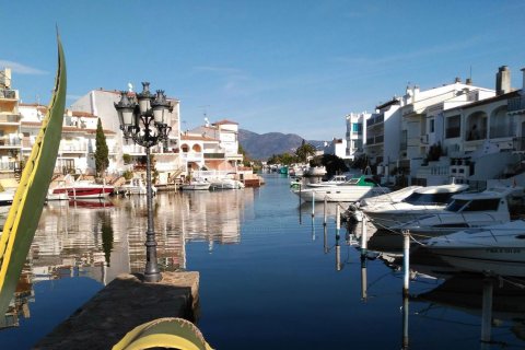 Apartment for sale in Sitges, Barcelona, Spain 3 bedrooms, 192 sq.m. No. 164941 - photo 24