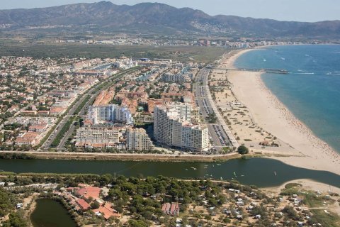 Apartment for sale in Sitges, Barcelona, Spain 3 bedrooms, 192 sq.m. No. 164941 - photo 25