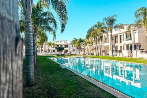 Bungalowi myytävänä Los Balcones, Alicante, Espanja, 3 makuuhuonetta, 96 m2 No. 164914 - kuva 11