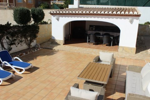 Villa in vendita Calpe, Alicante, Spagna 5 camere da letto, 180 mq. N° 107970 - foto 12