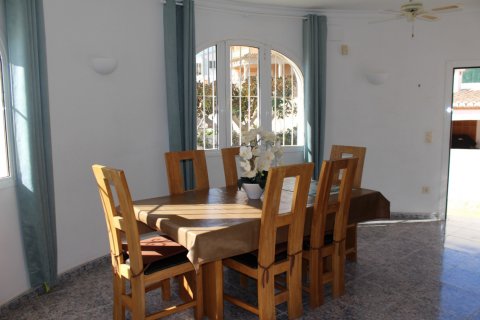 Villa in vendita Calpe, Alicante, Spagna 5 camere da letto, 180 mq. N° 107970 - foto 14