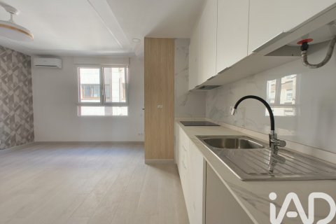 Büro zum Verkauf in Alicante, Spanien 2 Schlafzimmer, 56 m2 Nr. 172262 - Foto 7
