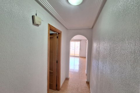 Appartamento in vendita a Torrevieja, Alicante, Spagna 1 camera da letto, 78 mq. N° 142653 - foto 2