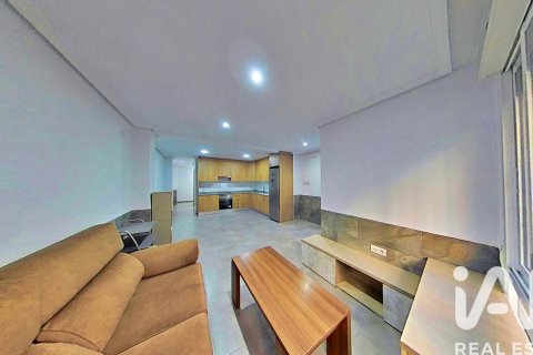 Квартира в Эльче, Аликанте, Испания 80м2 №185214