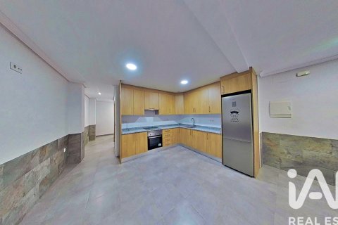 Apartment for sale in Elche, Alicante, Spain 80 sq.m. No. 185214 - photo 19