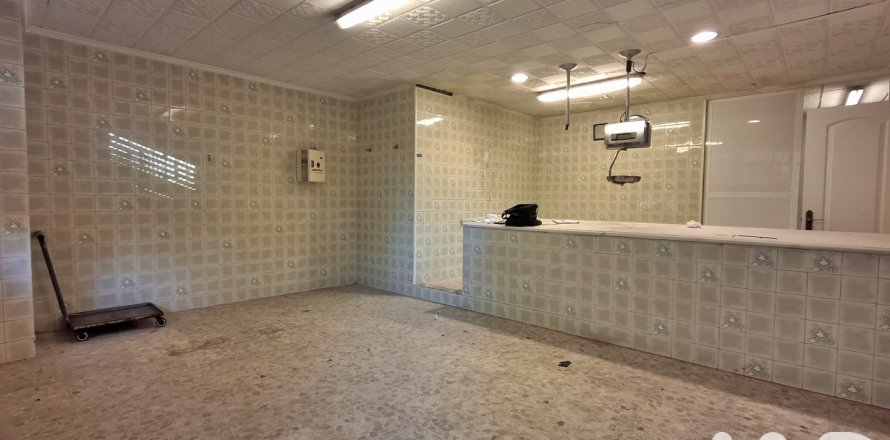 Commercial property in Pego, Alicante, Spain 61 sq.m. No. 185218
