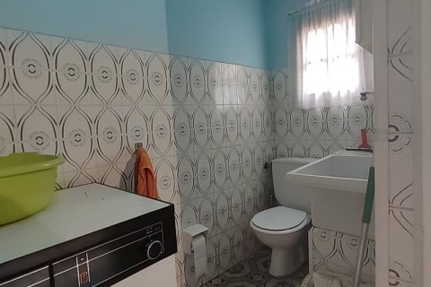 Villa for sale in Villarejo de Orbigo, Leon, Spain 4 bedrooms, 569 sq.m. No. 185219 - photo 5