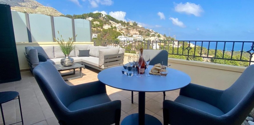 Apartment in Altea, Alicante, Spain 2 bedrooms, 84 sq.m. No. 179700