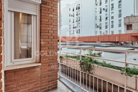 Apartamento en venta en Madrid, España 4 dormitorios, 155 m2 No. 157426 - foto 6