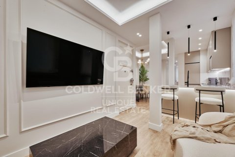 Apartamento en venta en Madrid, España 2 dormitorios, 72 m2 No. 157425 - foto 4