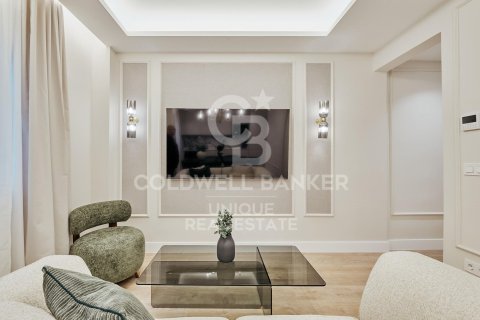 Apartamento en Madrid, España 3 dormitorios,  No. 157427