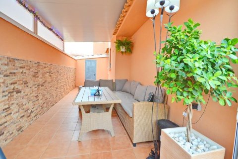 Huoneisto myytävänä Torrevieja, Alicante, Espanja, 2 makuuhuonetta, 58 m2 No. 155505 - kuva 12