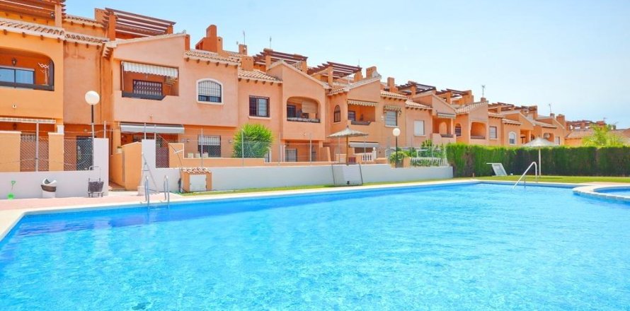 Huoneisto Torrevieja, Alicante, Espanja 2 makuuhuonetta, 58 m2 No. 155505