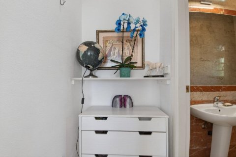 Villa till salu i Las Ramblas, Alicante, Spanien 4 sovrum, 161 kvm. Nr. 155507 - foto 24