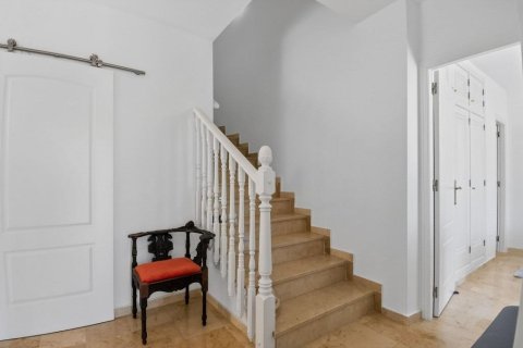 Villa till salu i Las Ramblas, Alicante, Spanien 4 sovrum, 161 kvm. Nr. 155507 - foto 10