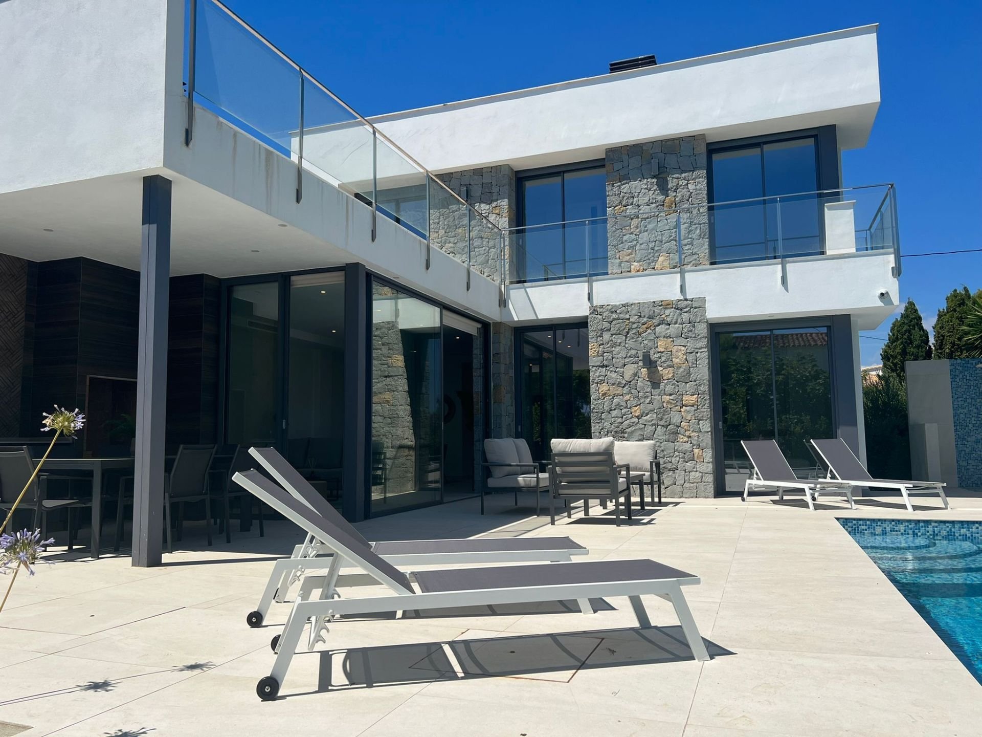 Villa en Calpe, Alicante, España 5 dormitorios, 650 m2 No. 95561