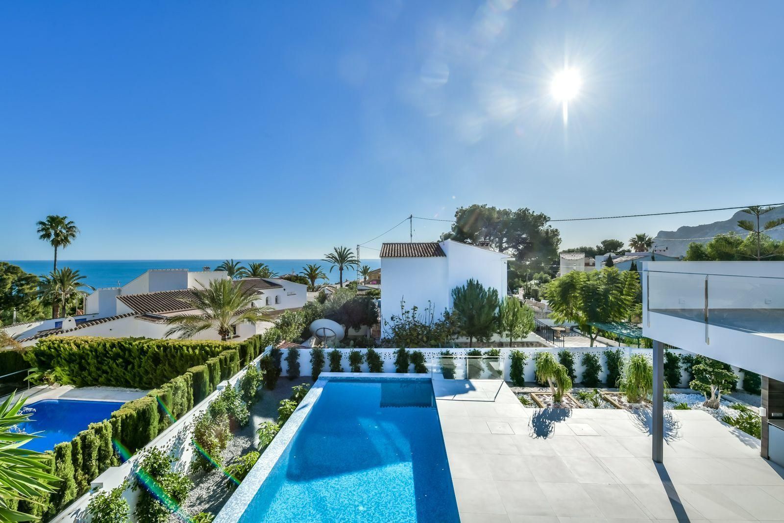Villa en Calpe, Alicante, España 5 dormitorios, 650 m2 No. 95561