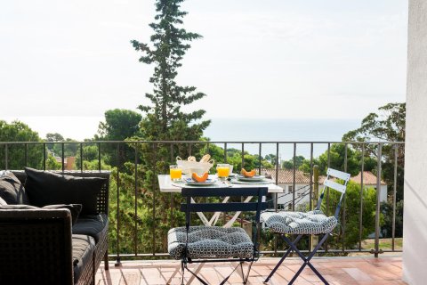 Apartment à vendre à Calella De Palafrugell, Girona, Espagne, 1 chambre, No. 141067 - photo 2