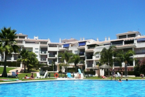 Apartamento en venta Marbella, Málaga, España 2 dormitorios, 90 m2 No. 133124 - foto 1