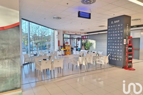 Kommersiell fastighet för uthyrning i Les Roquetes, Barcelona, Spanien 399 kvm. Nr. 154315 - foto 16