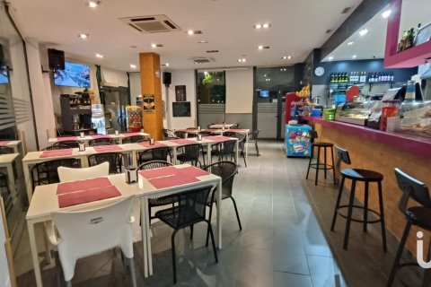 Kommersiell fastighet för uthyrning i Les Roquetes, Barcelona, Spanien 399 kvm. Nr. 154315 - foto 6