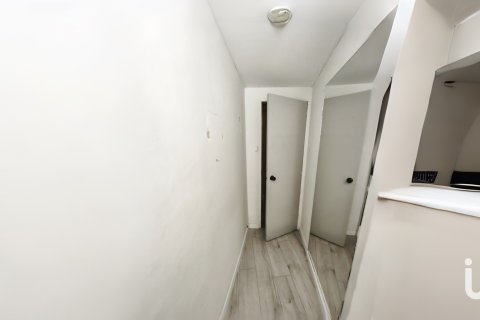 Liikekiinteistö vuokrattavana Leon, Espanja , 50 m2 No. 154312 - kuva 19