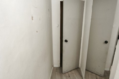 Liikekiinteistö vuokrattavana Leon, Espanja , 50 m2 No. 154312 - kuva 10