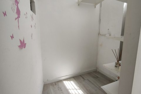 Liikekiinteistö vuokrattavana Leon, Espanja , 50 m2 No. 154312 - kuva 14