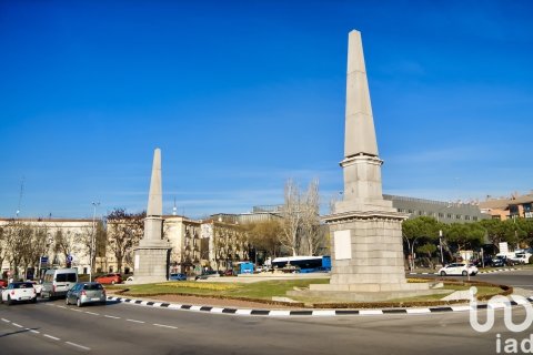 Kommersiell fastighet för uthyrning i Madrid, Spanien 78 kvm. Nr. 154316 - foto 3