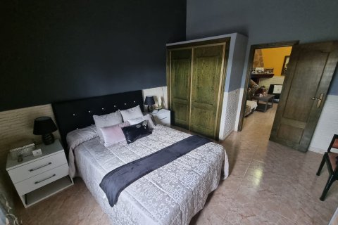House for sale in Dolores, Alicante, Spain 3 bedrooms, 120 sq.m. No. 183618 - photo 11