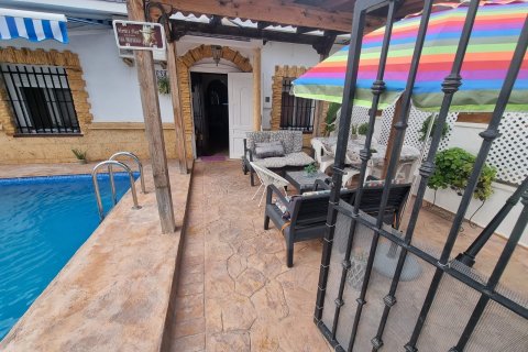 House for sale in Dolores, Alicante, Spain 3 bedrooms, 120 sq.m. No. 183618 - photo 4