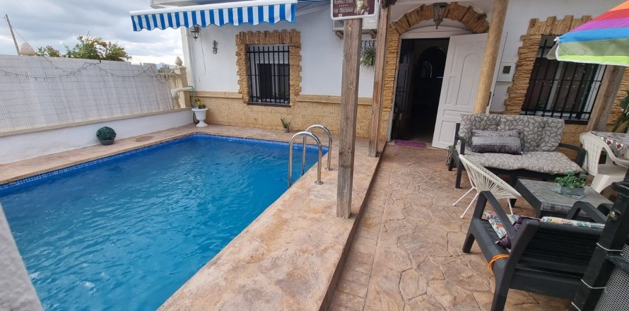 House in Dolores, Alicante, Spain 3 bedrooms, 120 sq.m. No. 183618