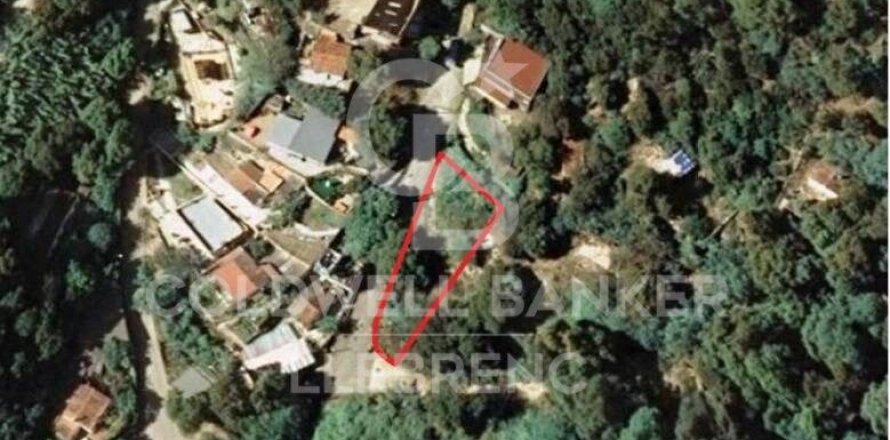 Tontti Barcelona, Espanja 424 m2 No. 186218