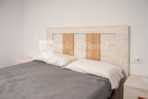 Apartment for sale in Blanes, Girona, Spain 2 bedrooms, 69 sq.m. No. 186221 - photo 28