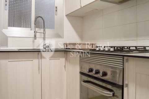 Apartment for sale in Blanes, Girona, Spain 2 bedrooms, 69 sq.m. No. 186221 - photo 15