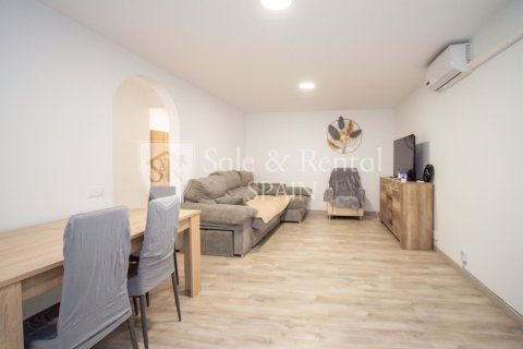 Apartment for sale in Blanes, Girona, Spain 2 bedrooms, 69 sq.m. No. 186221 - photo 9