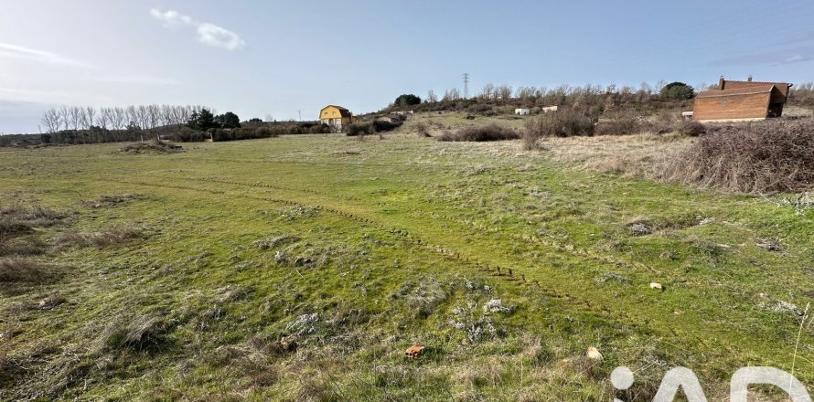 Land plot in San Andres del Rabanedo, Leon, Spain 757 sq.m. No. 188270