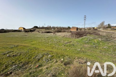 Land plot for sale in San Andres del Rabanedo, Leon, Spain 757 sq.m. No. 188270 - photo 2