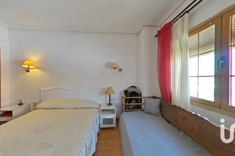 Продажа квартиры в Сан-Фернандо, Кадис, Испания 2 спальни, 97м2 №188470 - фото 11