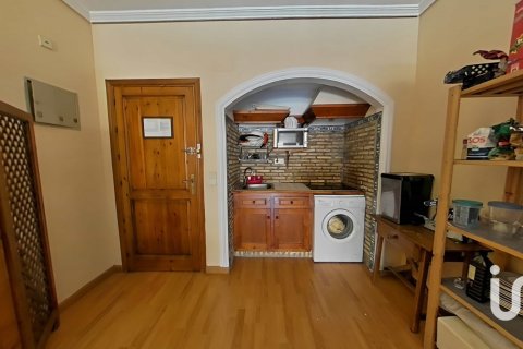 Продажа квартиры в Сан-Фернандо, Кадис, Испания 2 спальни, 97м2 №188470 - фото 3