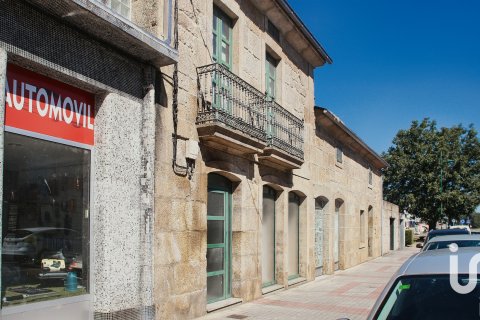Villetta a schiera in vendita a Lancara, Lugo, Spagna 5 camere da letto, 308 mq. N° 188473 - foto 2