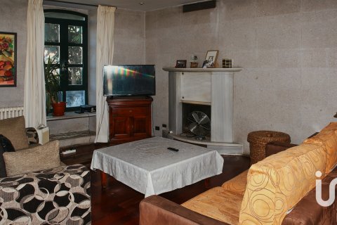 Villetta a schiera in vendita a Lancara, Lugo, Spagna 5 camere da letto, 308 mq. N° 188473 - foto 9